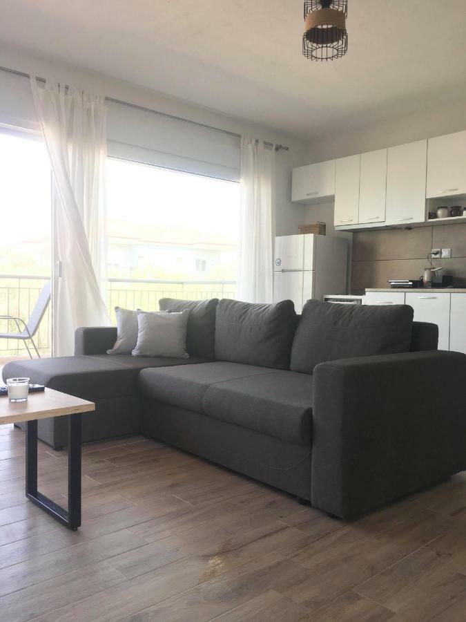 Sunrise View Apartment Ofrínion Exterior foto