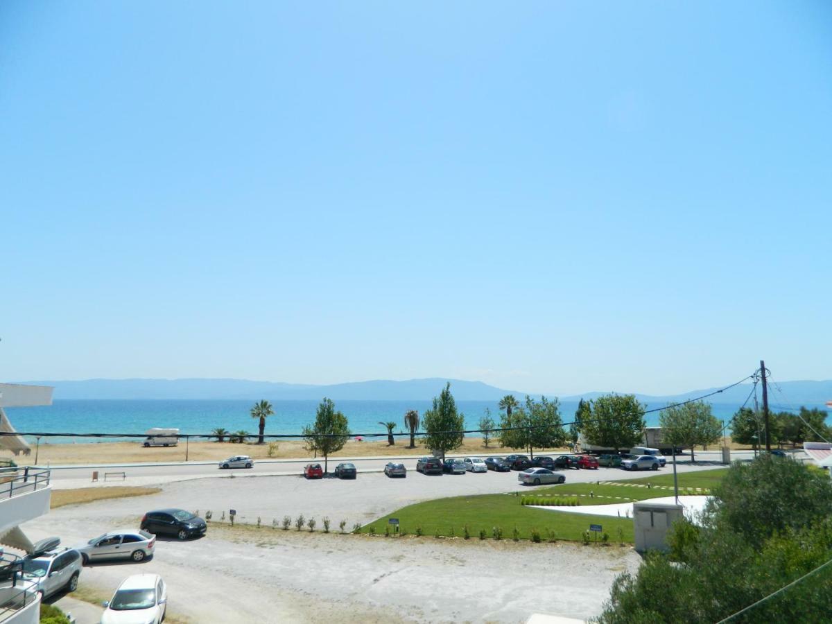 Sunrise View Apartment Ofrínion Exterior foto